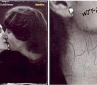 John Lennon…. Ένα άλμπουμ, μια υπογραφή και μια δολοφονία που πωλούνται 1,5 εκατομμυρίο δολάρια