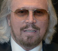 Ο Barry Gibb των Bee Gees Έγινε Σερ