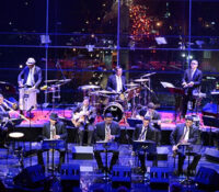 Jazz At Lincoln Center έρχεται η διάσημη ορχήστρα και παίζει την ιστορία της τζαζ στο Ηρώδειο.